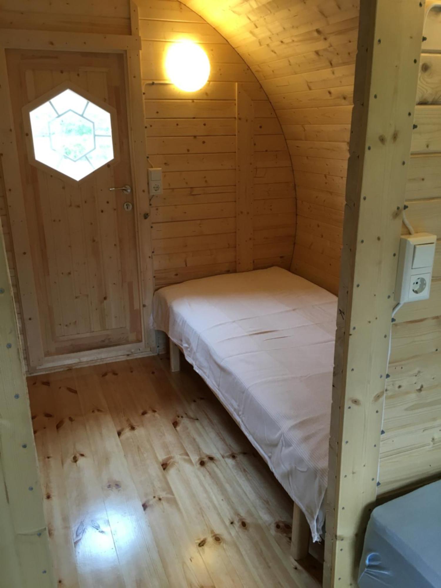 Framtid Camping Lodging Barrels Djupivogur Exterior photo