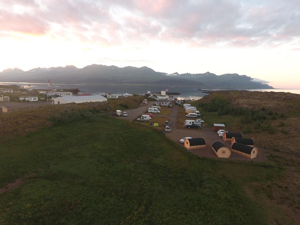 Framtid Camping Lodging Barrels Djupivogur Exterior photo